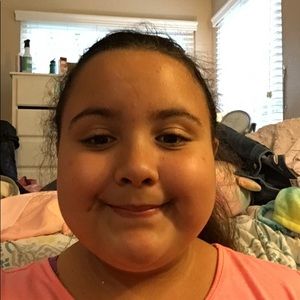 Meet your Posher, Leilah